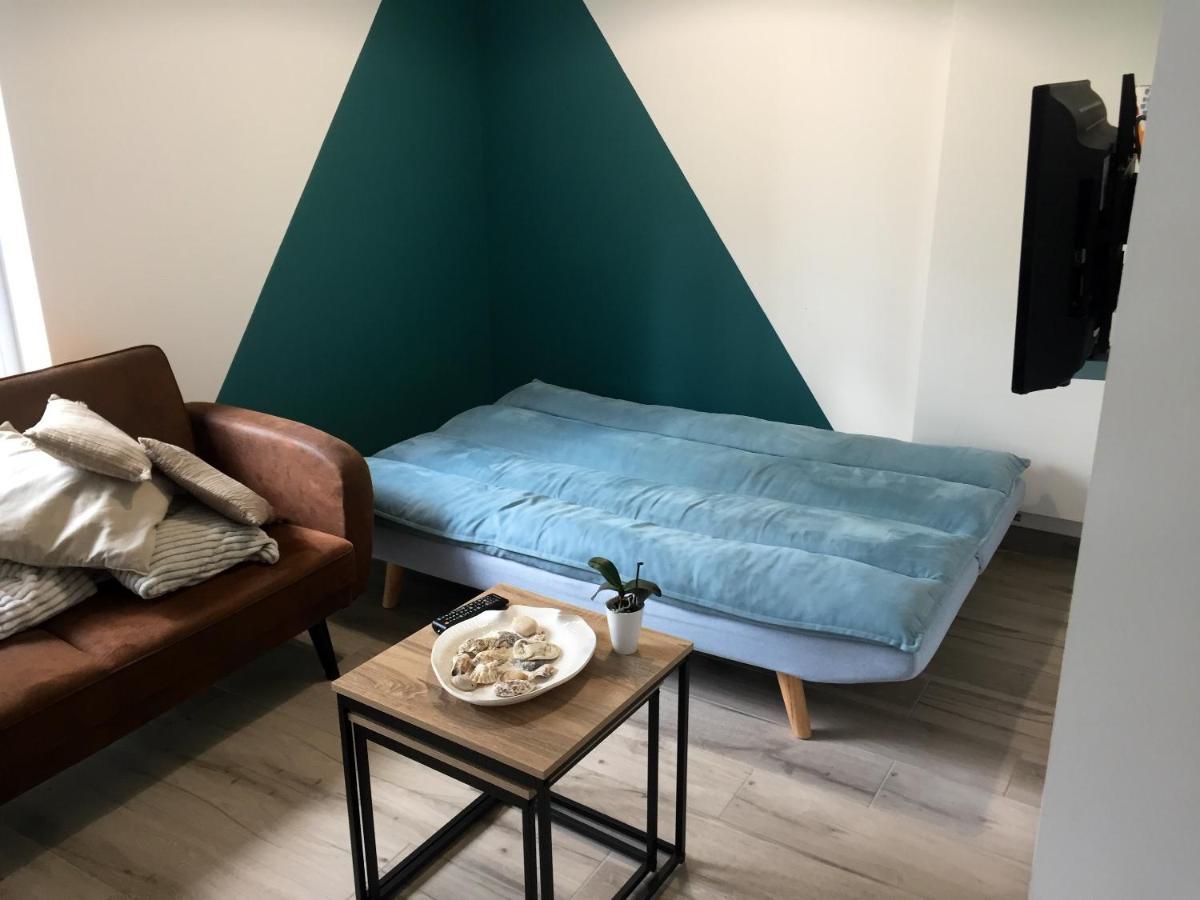 Maison Charmante Avec Piscine Privee A Saint-Georges-De-Pointindouxc المظهر الخارجي الصورة